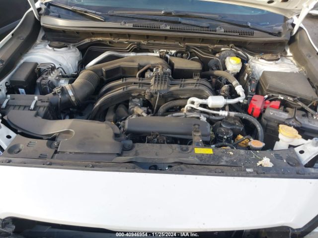 Photo 9 VIN: 4S4GUHF60R3762927 - SUBARU CROSSTREK 