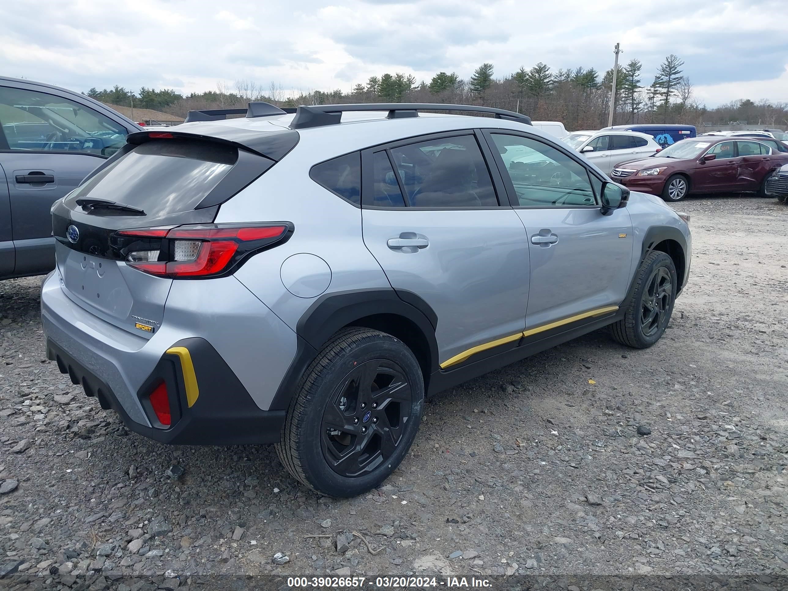 Photo 3 VIN: 4S4GUHF64R3775146 - SUBARU CROSSTREK 