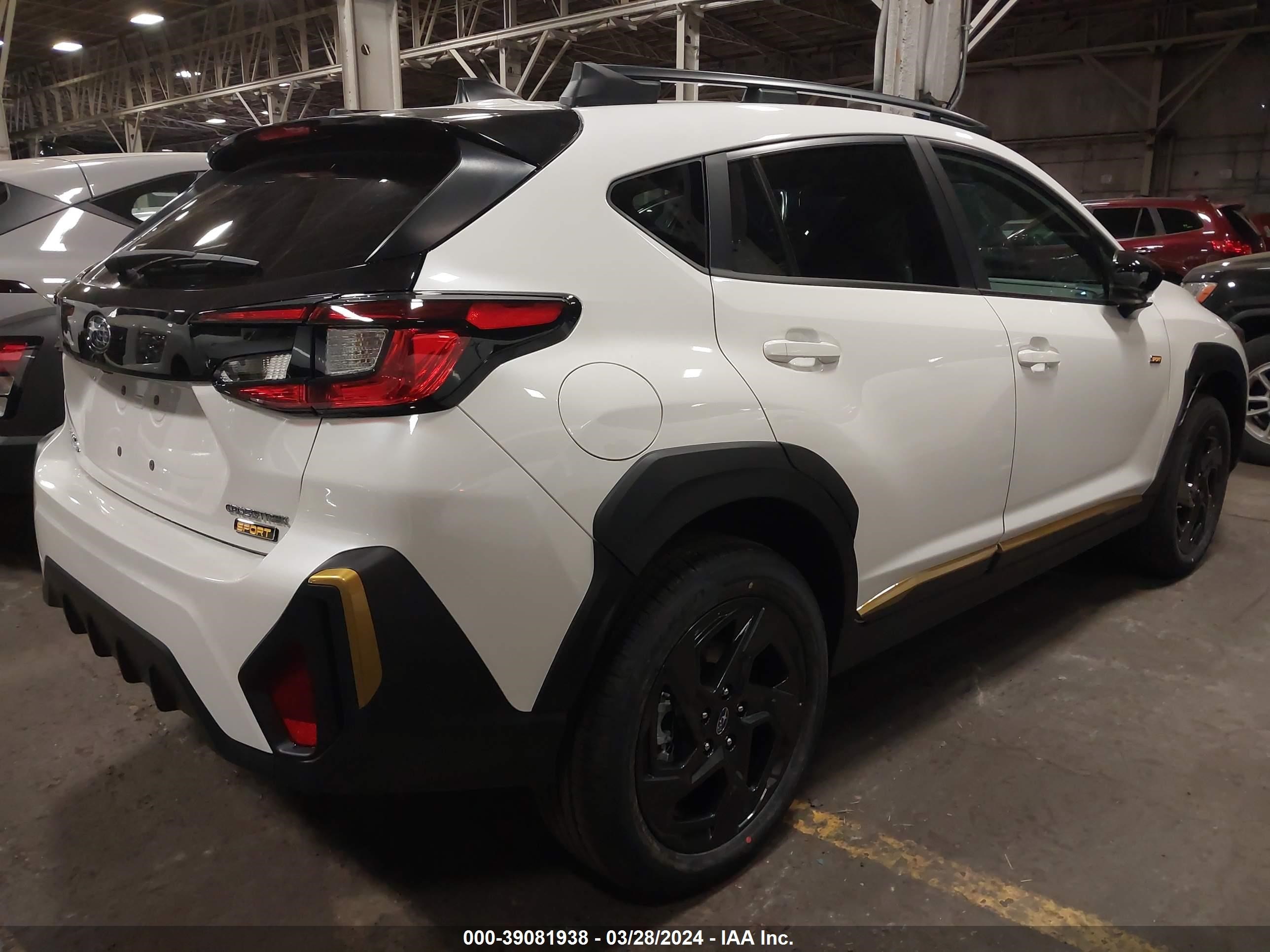 Photo 3 VIN: 4S4GUHF65R3770943 - SUBARU CROSSTREK 