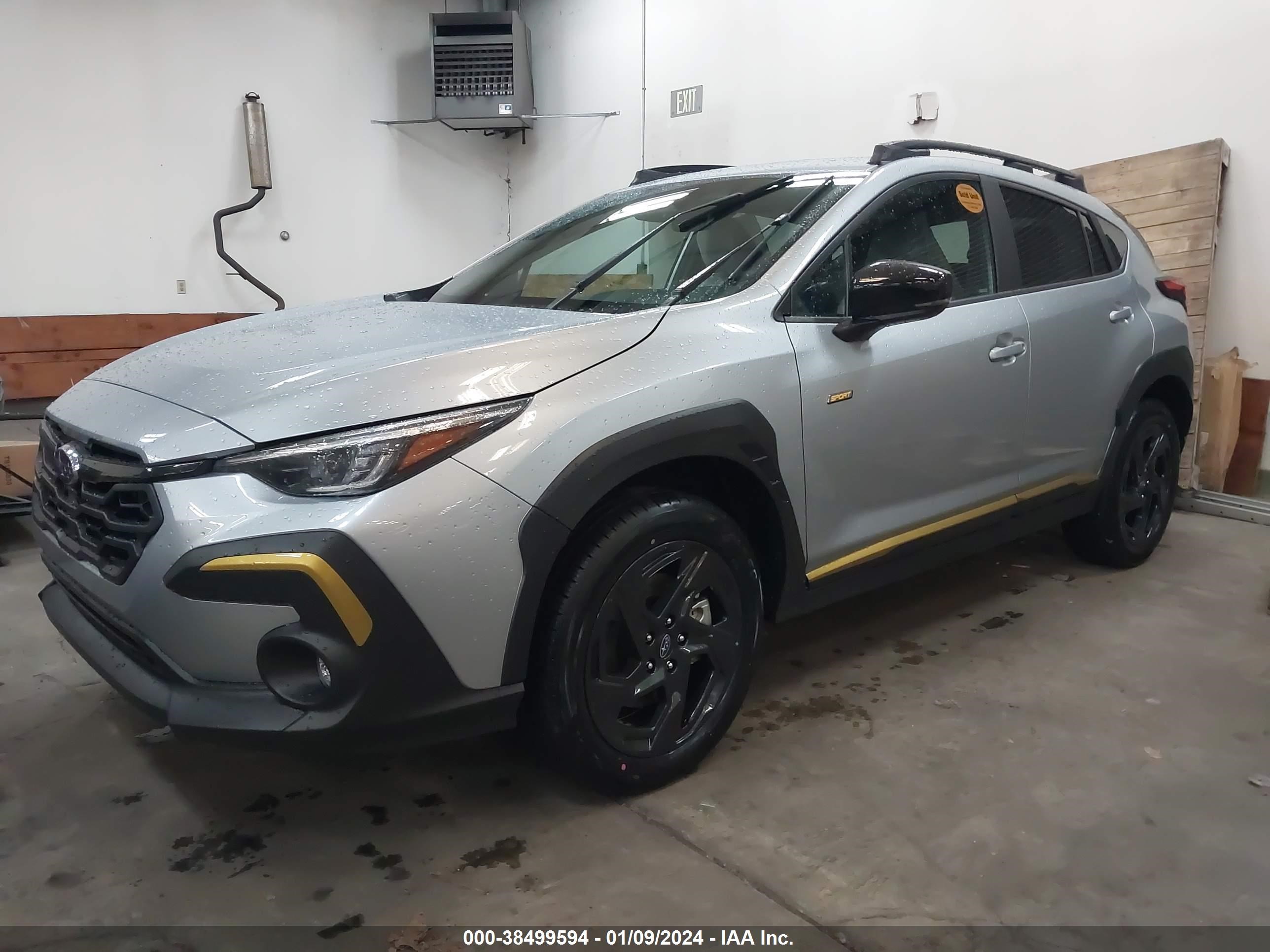 Photo 1 VIN: 4S4GUHF67R3749916 - SUBARU CROSSTREK 