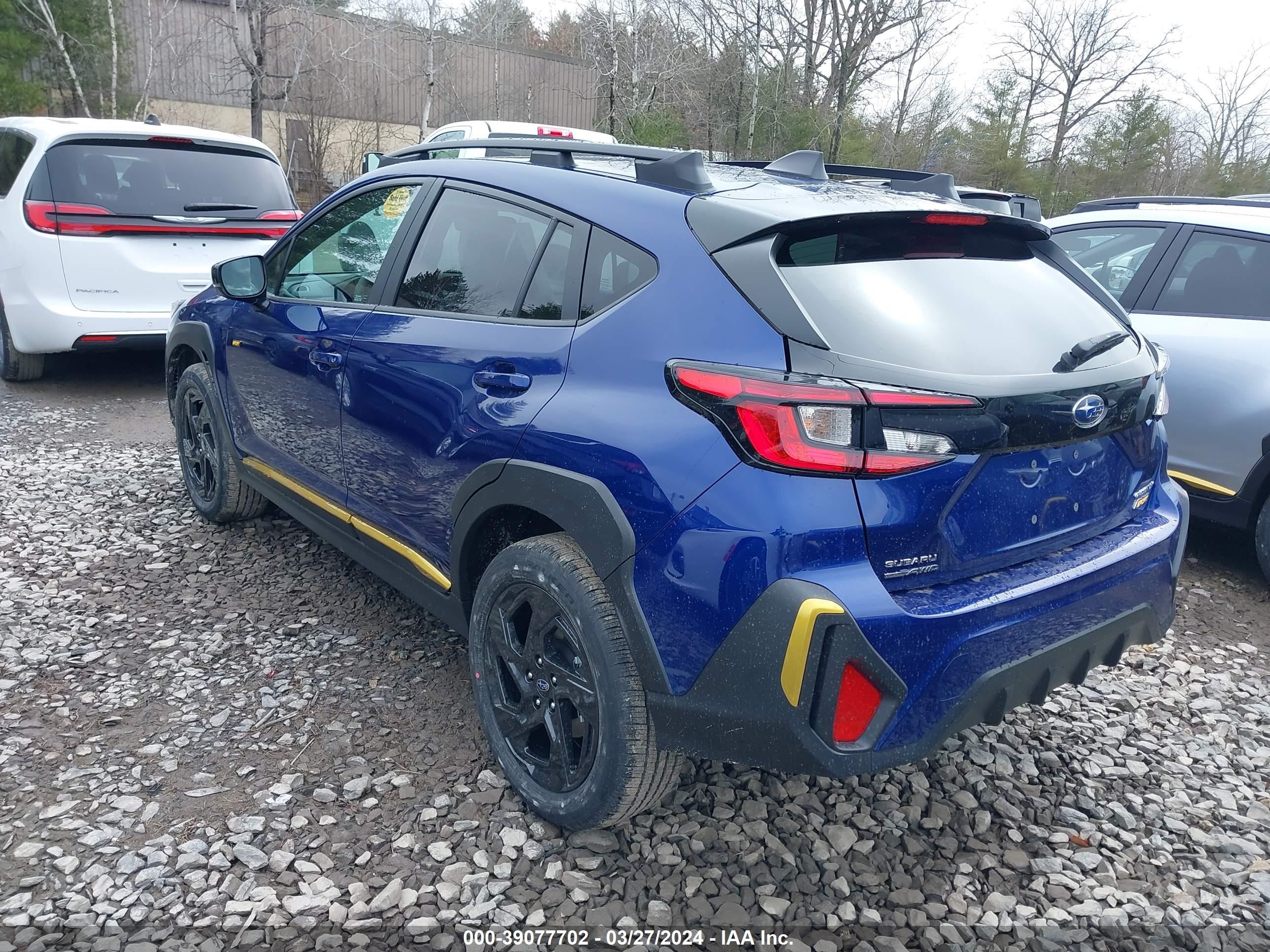 Photo 2 VIN: 4S4GUHF68R3776087 - SUBARU CROSSTREK 