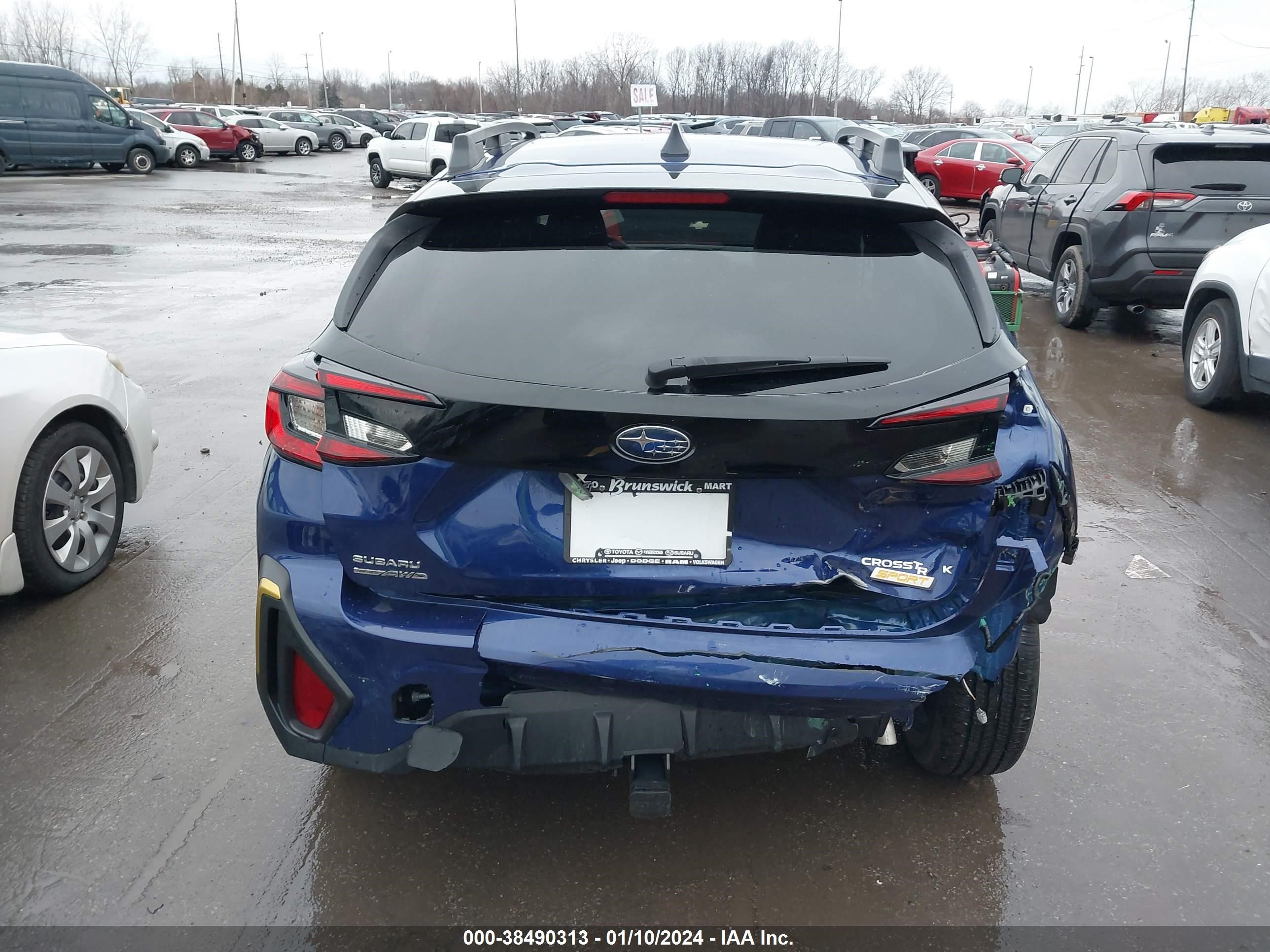 Photo 16 VIN: 4S4GUHF69R3738643 - SUBARU CROSSTREK 