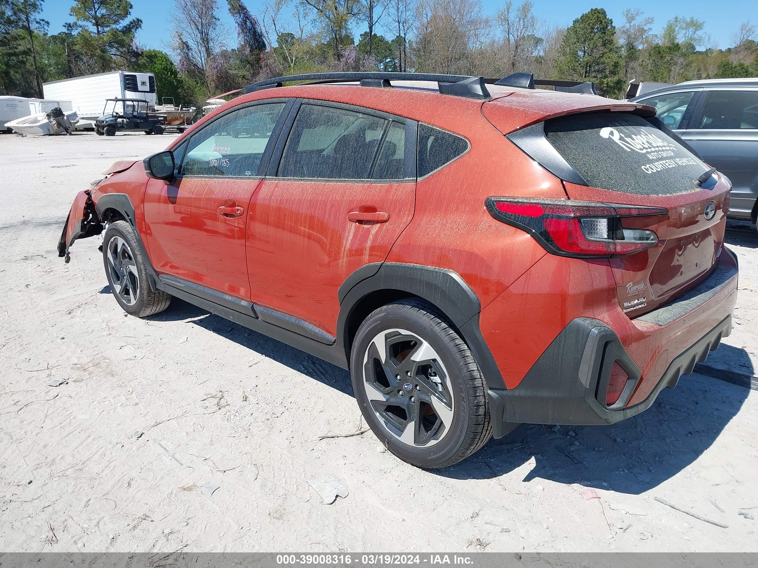 Photo 2 VIN: 4S4GUHM60R3735908 - SUBARU CROSSTREK 