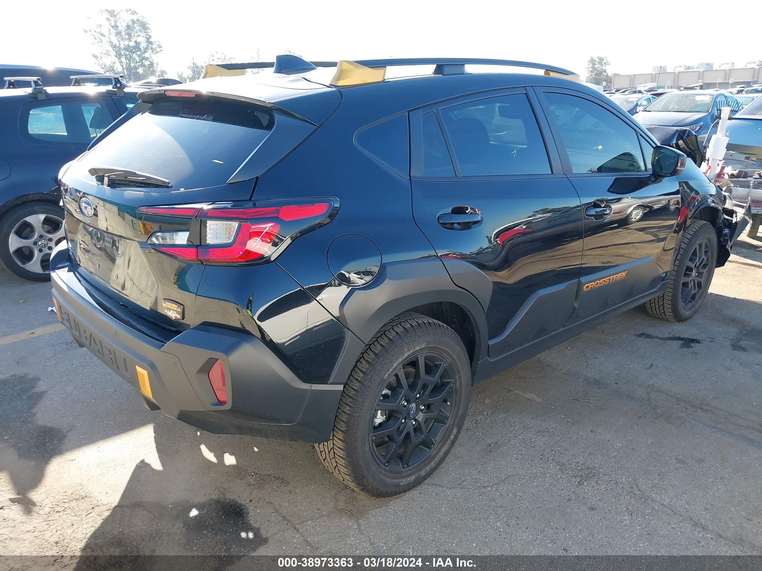 Photo 2 VIN: 4S4GUHT60R3726451 - SUBARU CROSSTREK 