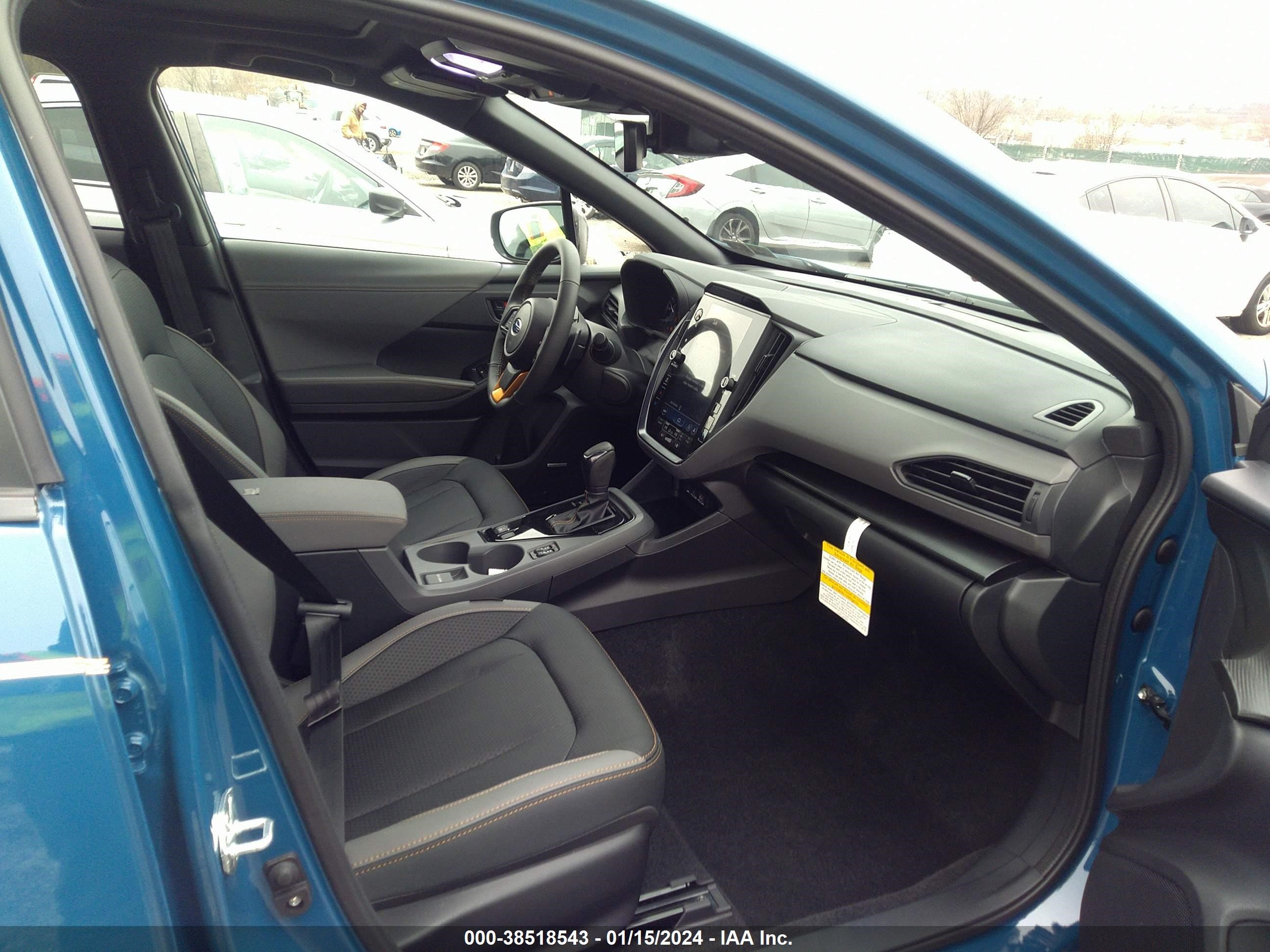 Photo 4 VIN: 4S4GUHU64R3723552 - SUBARU CROSSTREK 