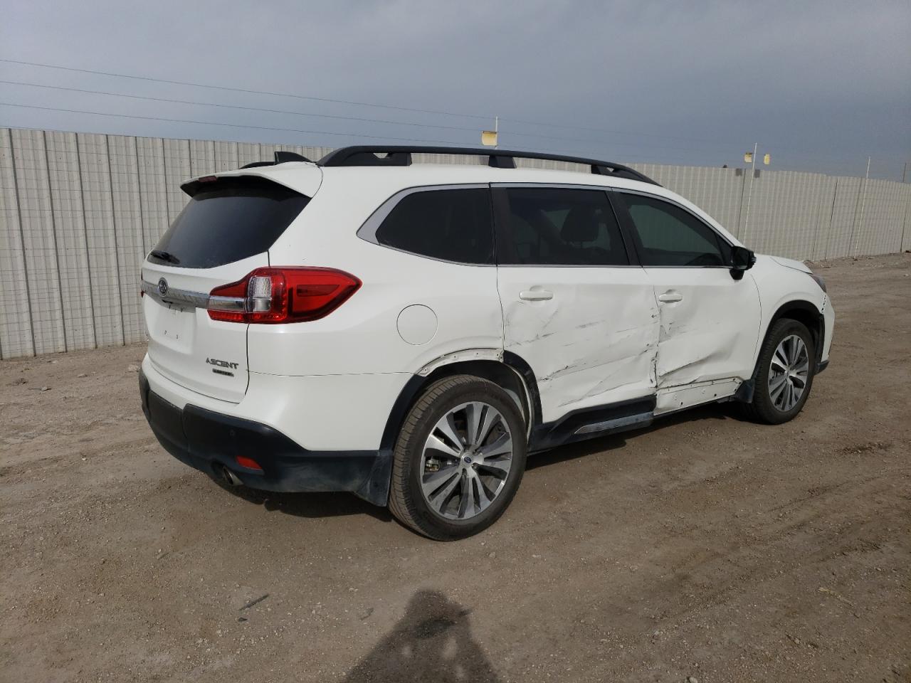 Photo 2 VIN: 4S4WMAMD5K3480633 - SUBARU ASCENT 