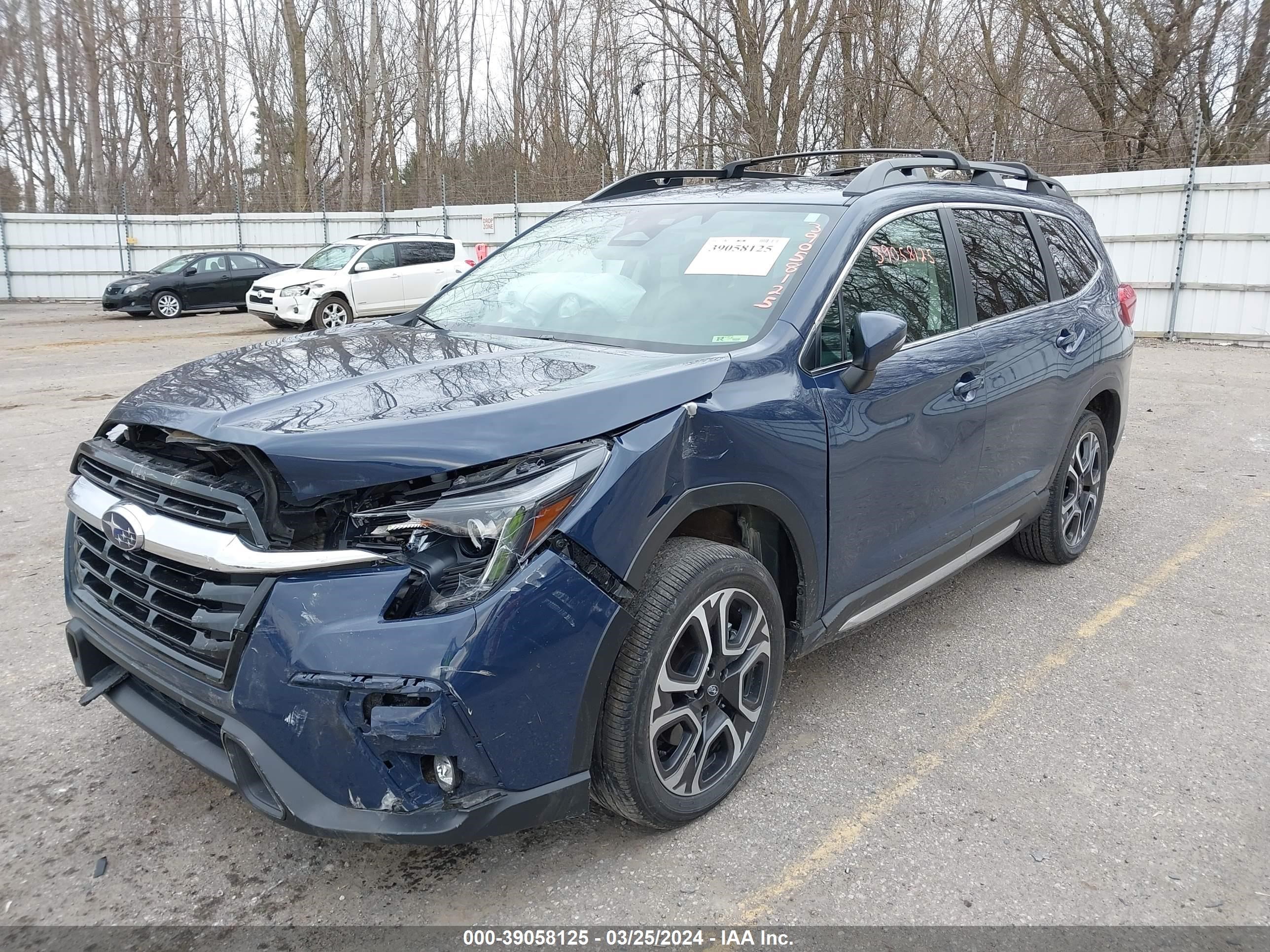 Photo 1 VIN: 4S4WMAND2P3414904 - SUBARU ASCENT 