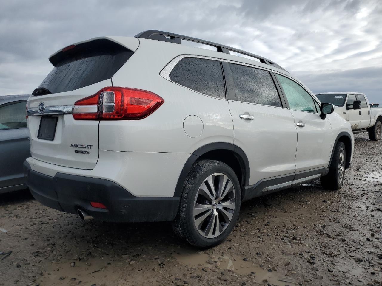 Photo 2 VIN: 4S4WMARD9K3438703 - SUBARU ASCENT 