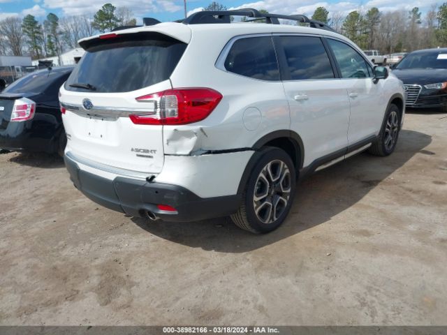 Photo 3 VIN: 4S4WMAUD8P3449397 - SUBARU ASCENT 