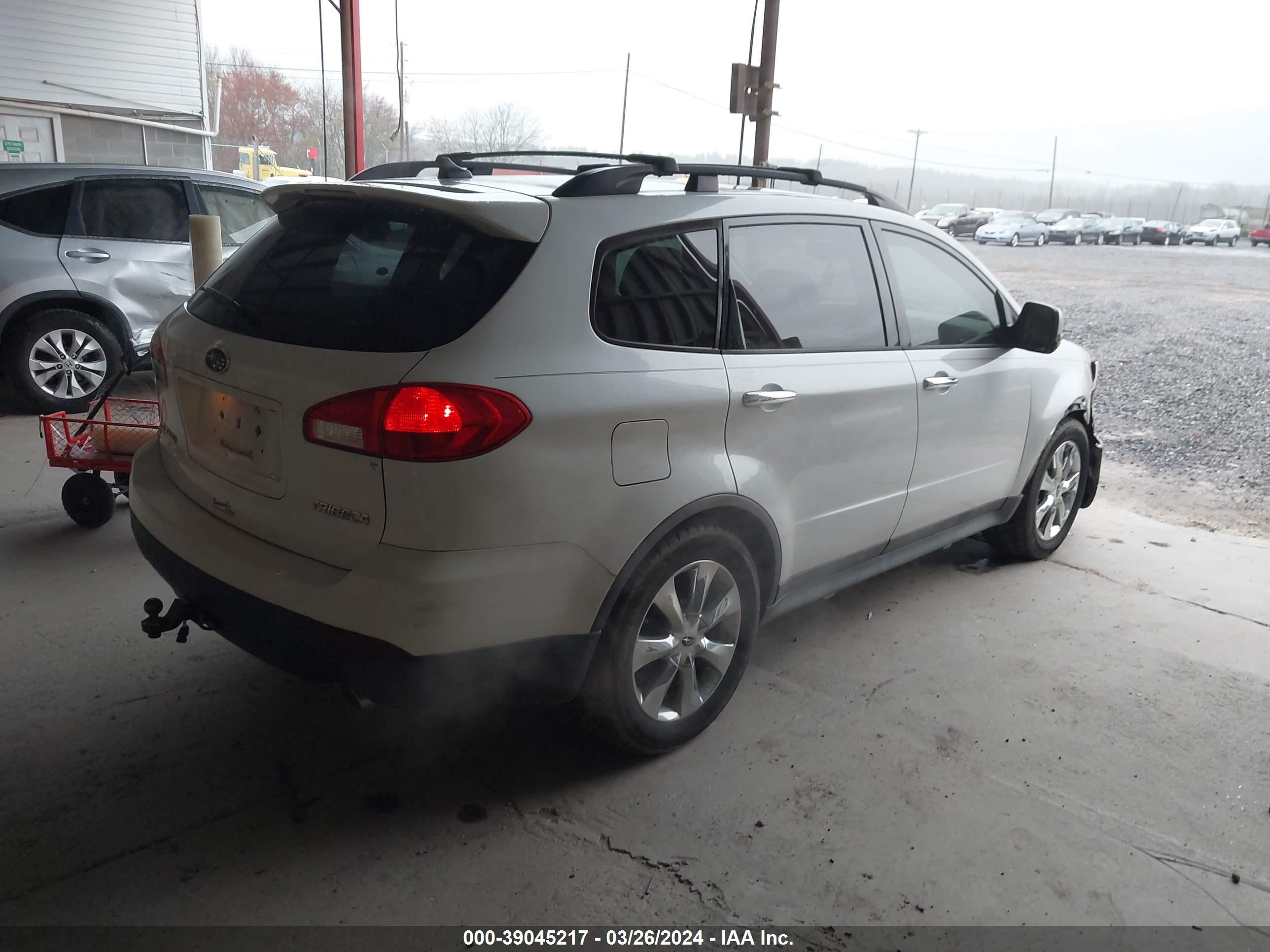 Photo 3 VIN: 4S4WX93D684401934 - SUBARU TRIBECA 