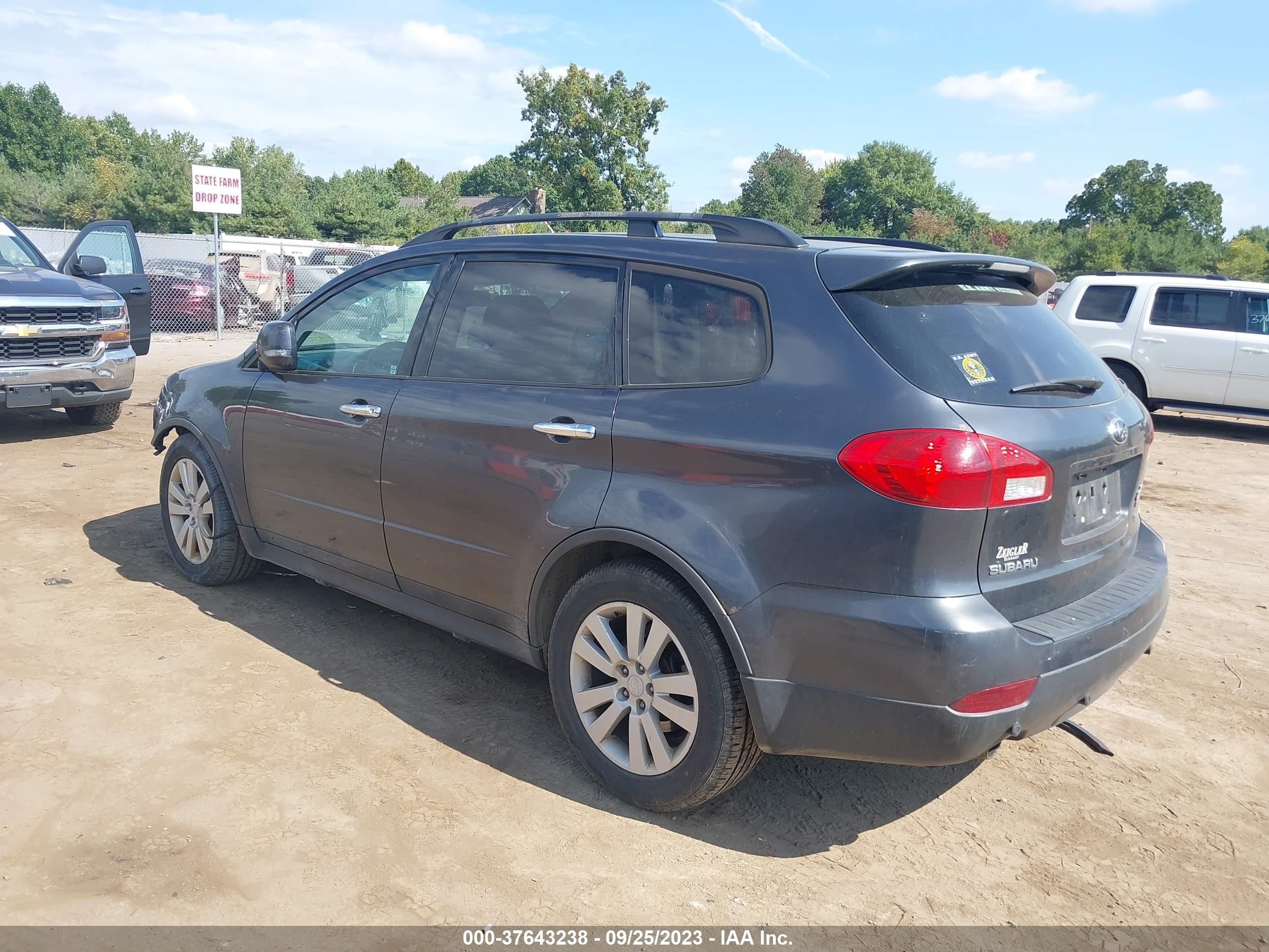 Photo 2 VIN: 4S4WX97D084410770 - SUBARU TRIBECA 