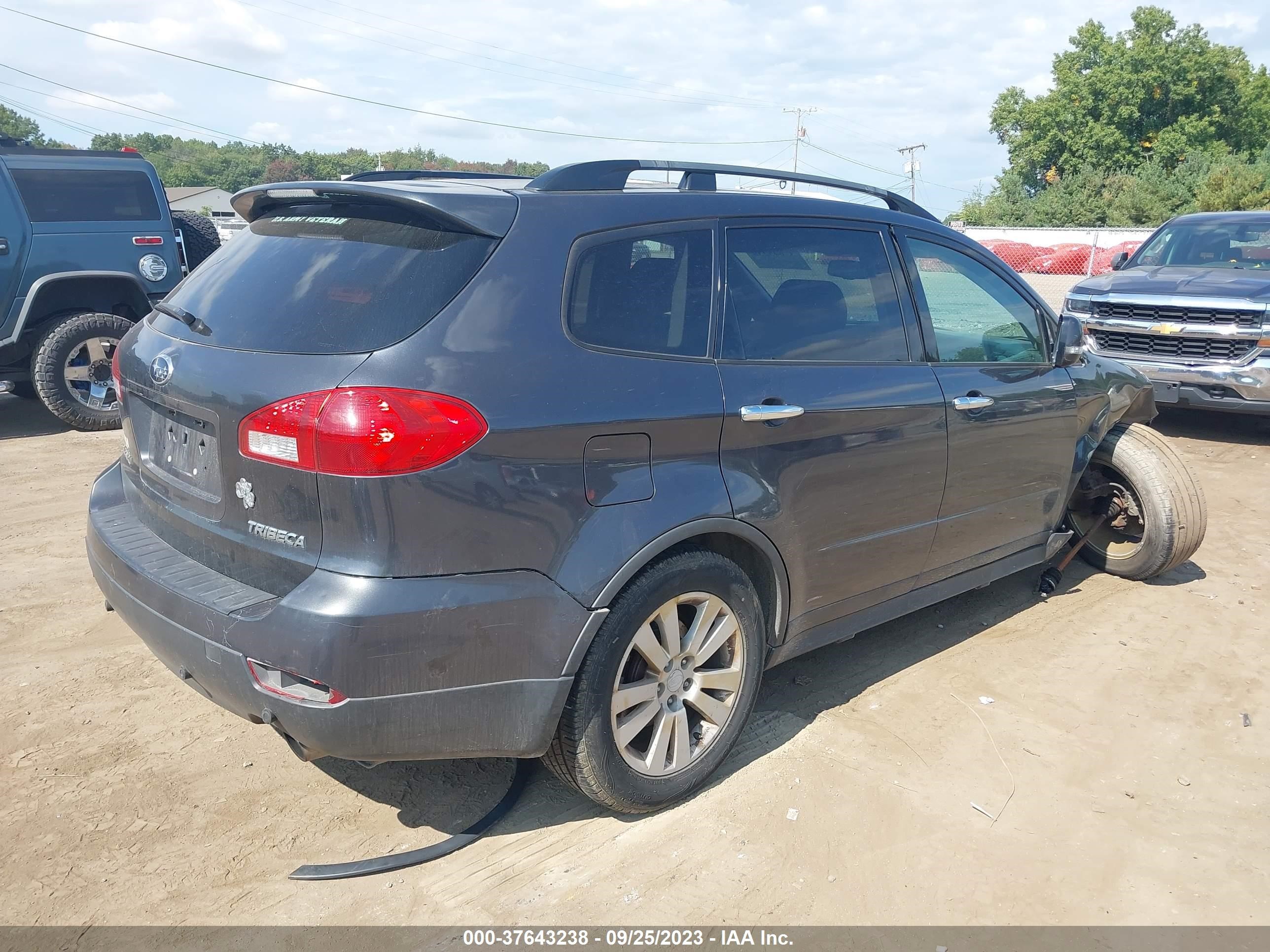 Photo 3 VIN: 4S4WX97D084410770 - SUBARU TRIBECA 