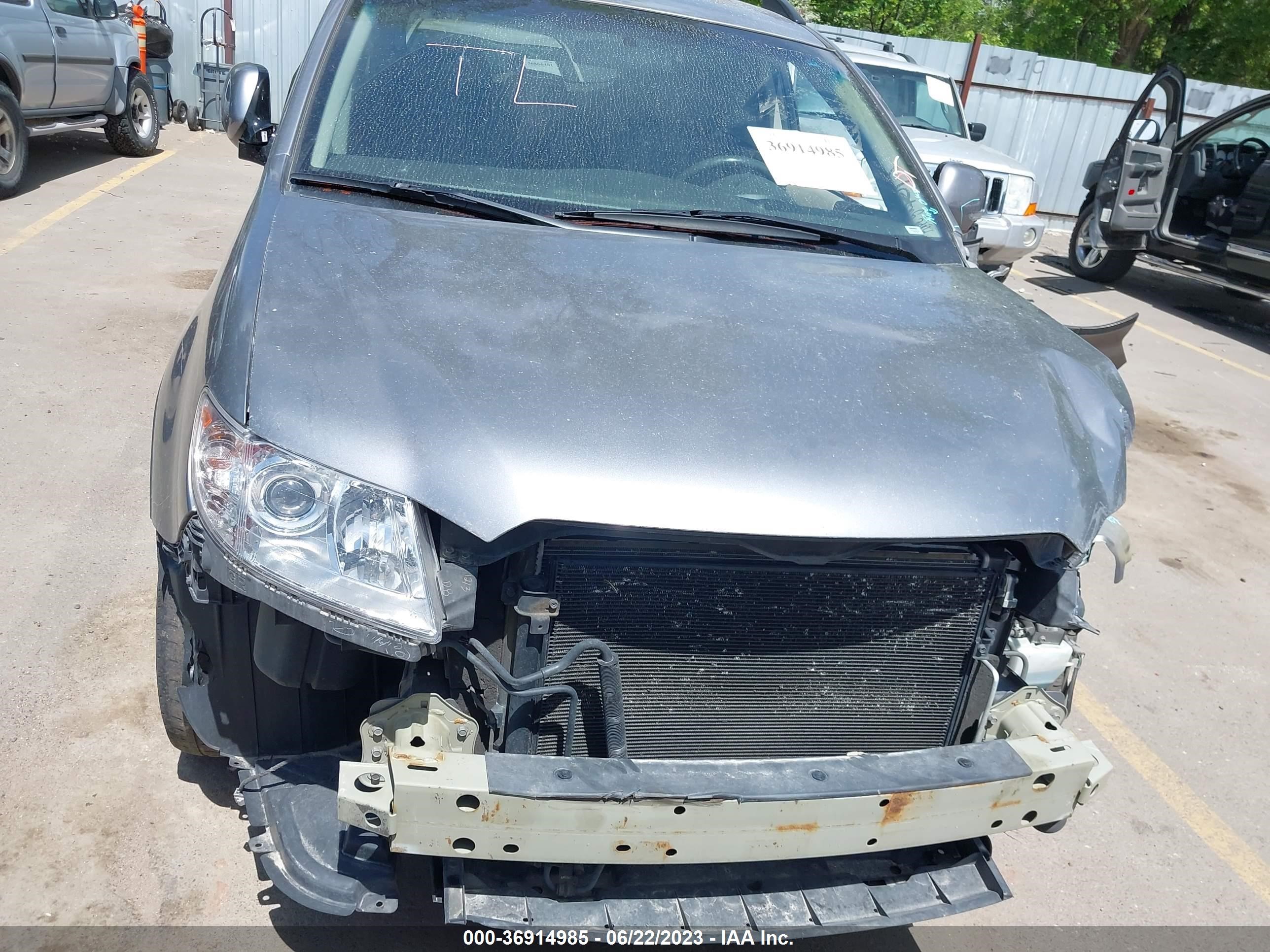 Photo 10 VIN: 4S4WX97D894401011 - SUBARU TRIBECA 