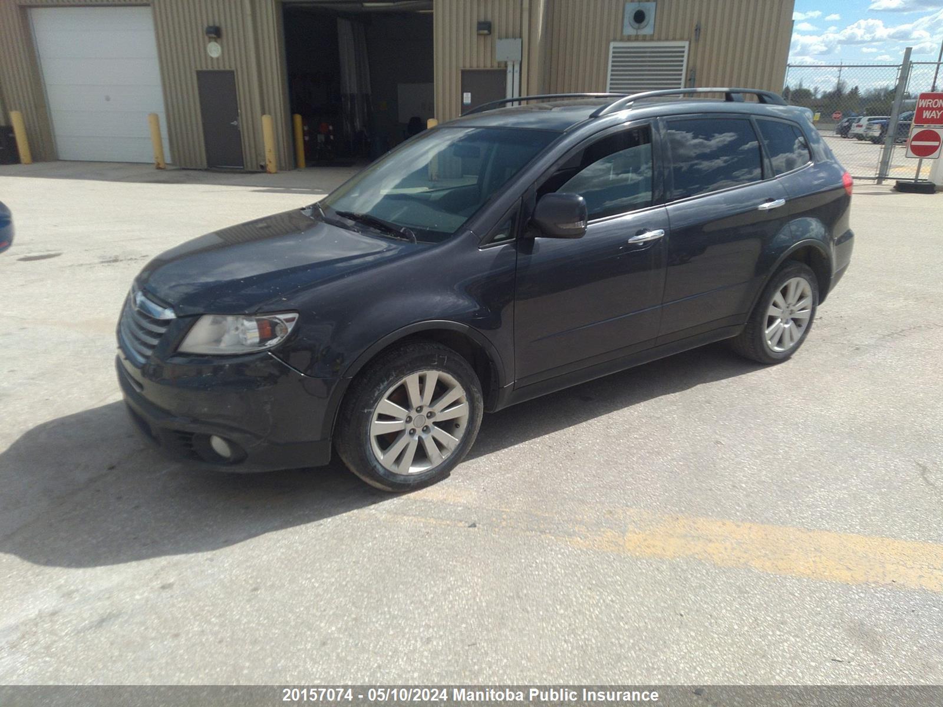 Photo 1 VIN: 4S4WX9FD2B4400105 - SUBARU TRIBECA 