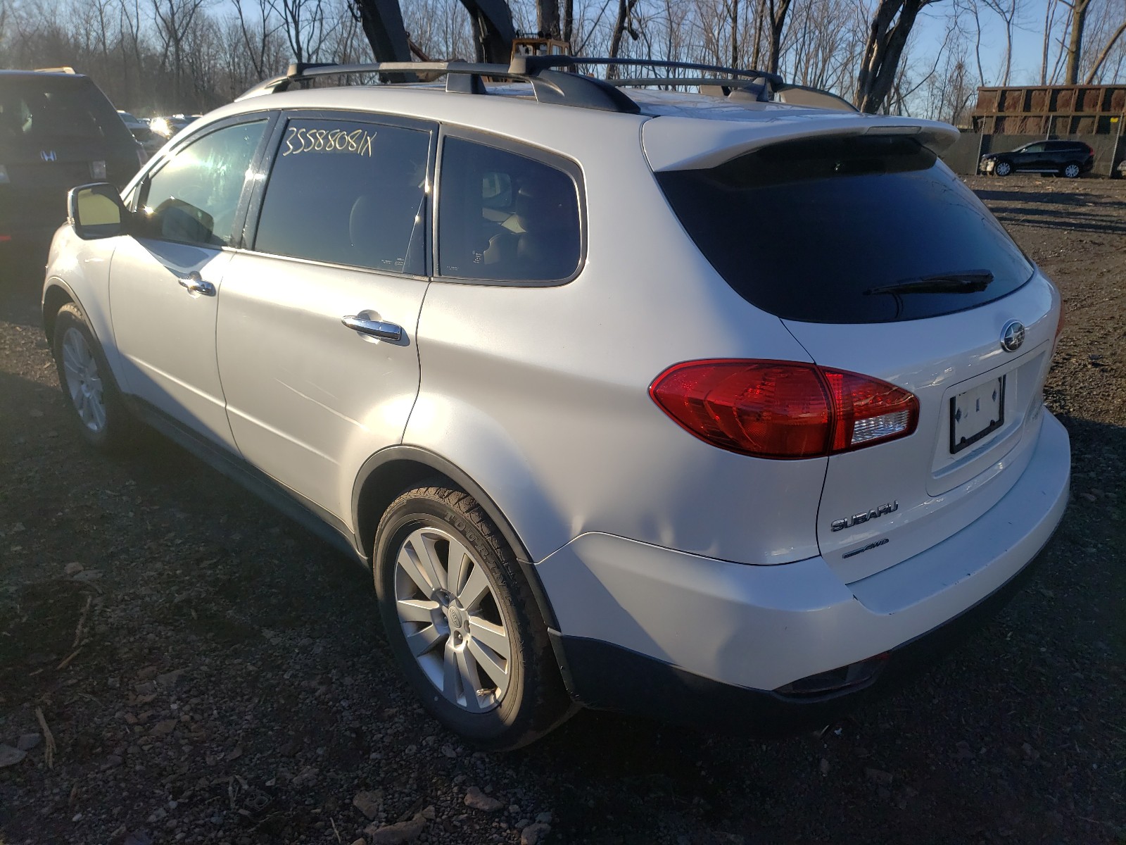 Photo 2 VIN: 4S4WX9GD3B4400743 - SUBARU TRIBECA LI 