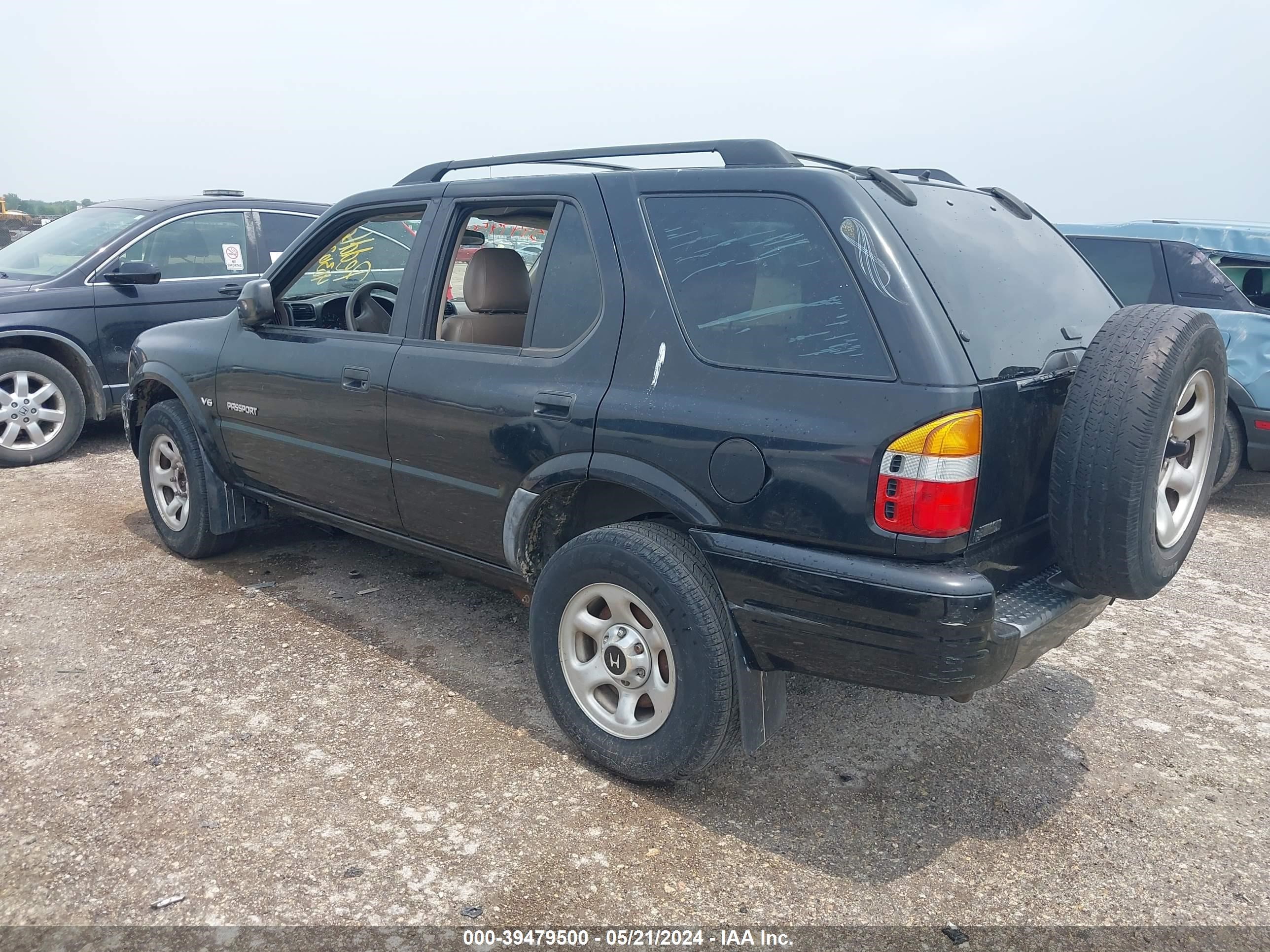 Photo 2 VIN: 4S6CK58W124403674 - HONDA PASSPORT 