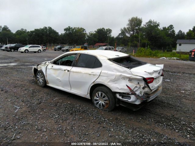 Photo 2 VIN: 4T1A11AK6LU940920 - TOYOTA CAMRY 