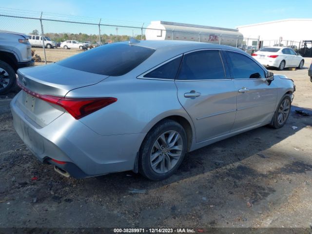 Photo 3 VIN: 4T1AZ1FB3NU082715 - TOYOTA AVALON 