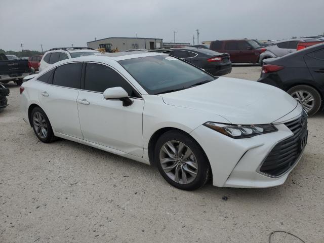 Photo 3 VIN: 4T1AZ1FB6NU077931 - TOYOTA AVALON XLE 