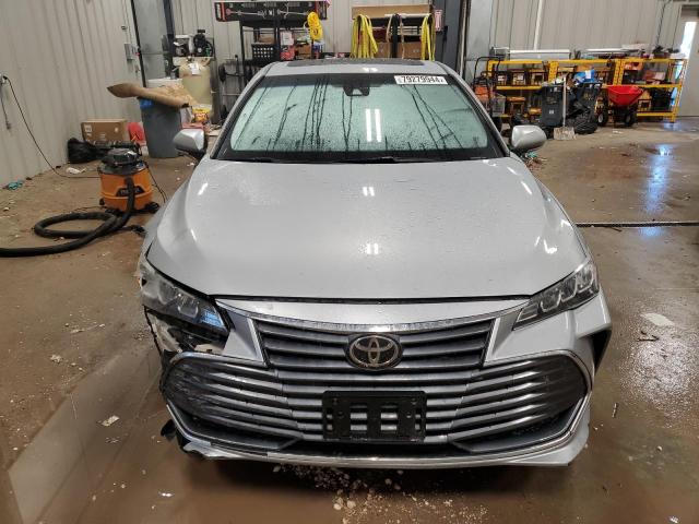 Photo 4 VIN: 4T1AZ1FB7NU081177 - TOYOTA AVALON XLE 