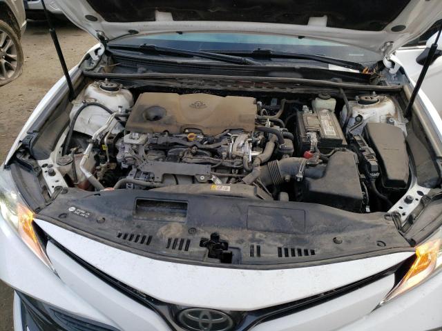 Photo 10 VIN: 4T1B11HK0JU005092 - TOYOTA CAMRY L 