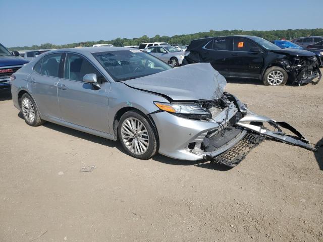 Photo 3 VIN: 4T1B11HK0JU008980 - TOYOTA CAMRY L 