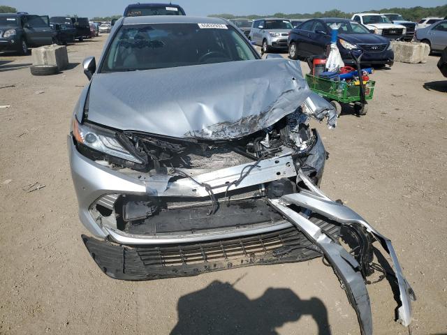 Photo 4 VIN: 4T1B11HK0JU008980 - TOYOTA CAMRY L 