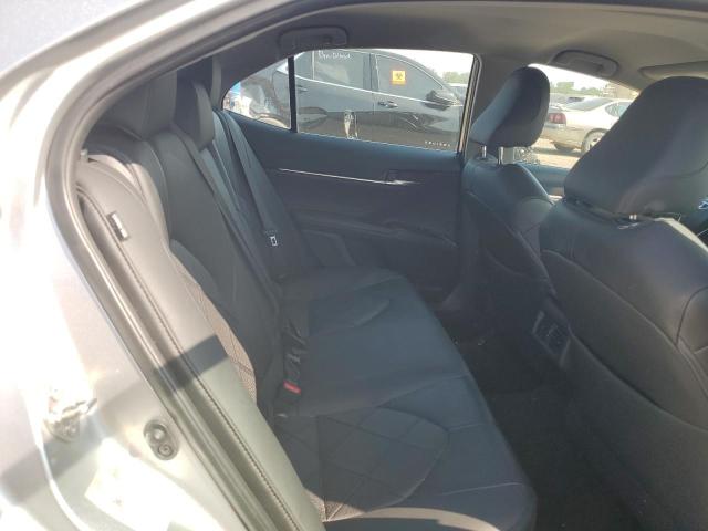 Photo 9 VIN: 4T1B11HK0JU008980 - TOYOTA CAMRY L 