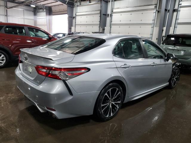 Photo 2 VIN: 4T1B11HK0JU024550 - TOYOTA CAMRY 