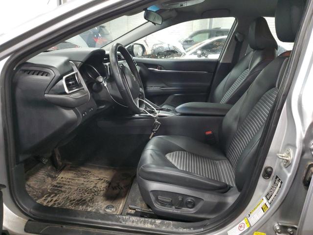 Photo 6 VIN: 4T1B11HK0JU024550 - TOYOTA CAMRY 