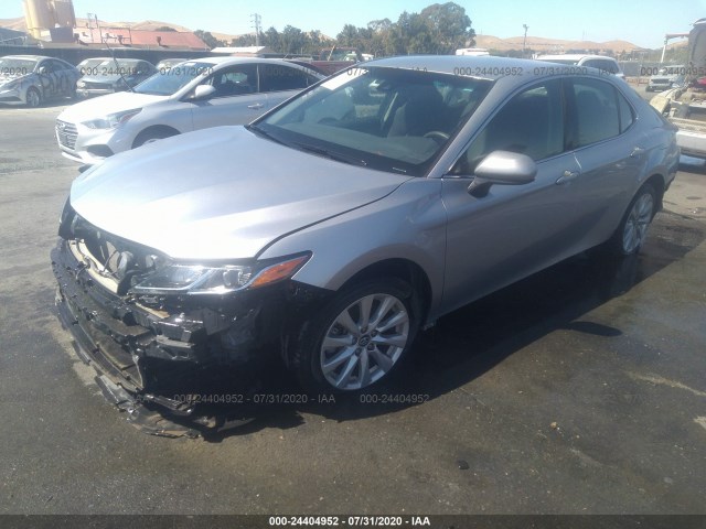 Photo 5 VIN: 4T1B11HK0JU025276 - TOYOTA CAMRY 