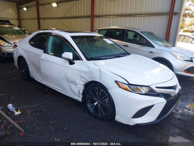 Photo 5 VIN: 4T1B11HK0JU039582 - TOYOTA CAMRY 