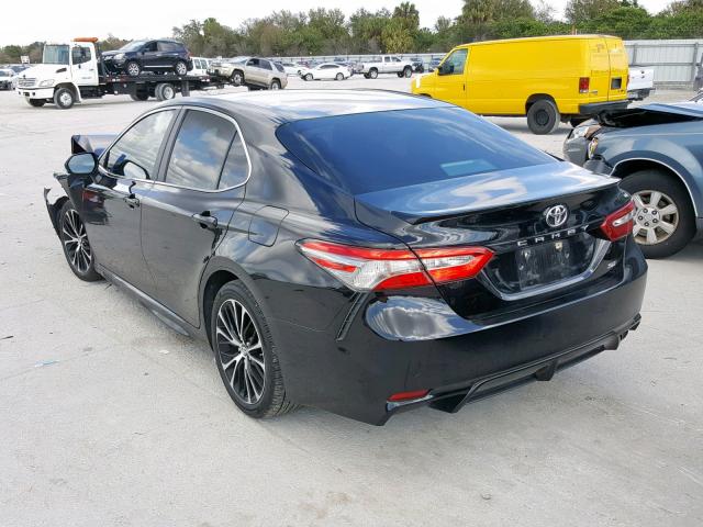 Photo 2 VIN: 4T1B11HK0JU056219 - TOYOTA CAMRY L 