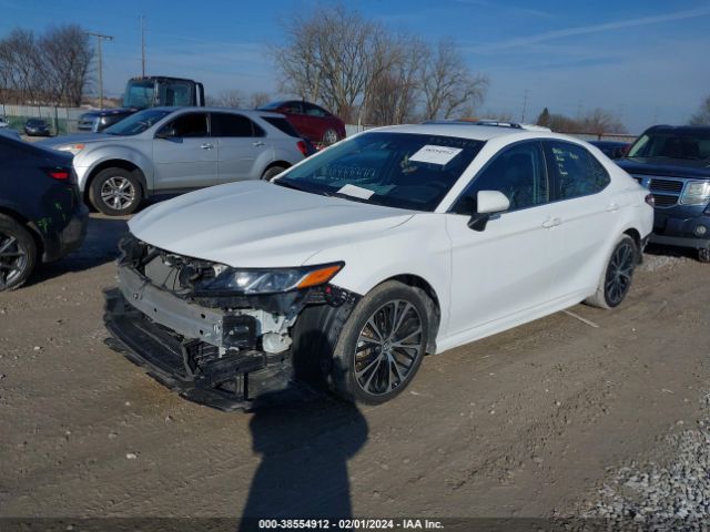 Photo 1 VIN: 4T1B11HK0JU056754 - TOYOTA CAMRY 