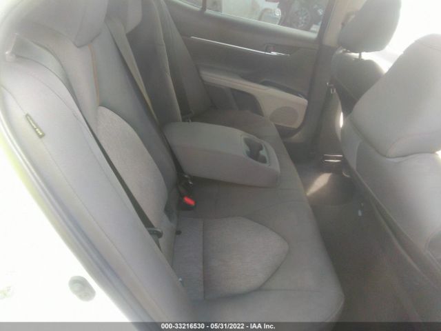 Photo 7 VIN: 4T1B11HK0JU058150 - TOYOTA CAMRY 