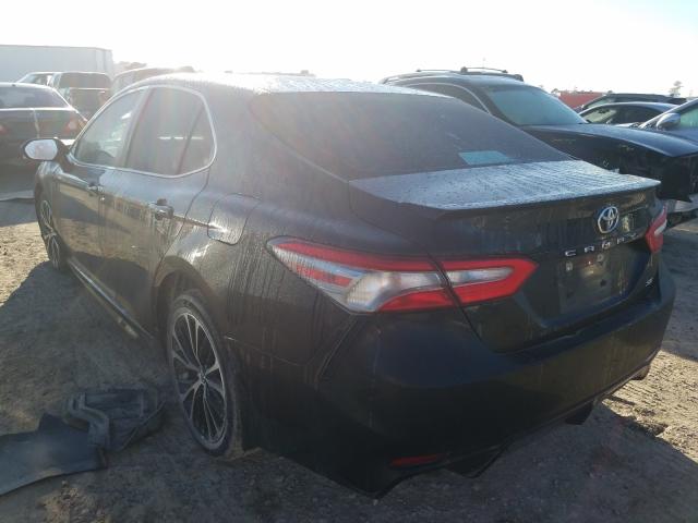 Photo 2 VIN: 4T1B11HK0JU067706 - TOYOTA CAMRY L 