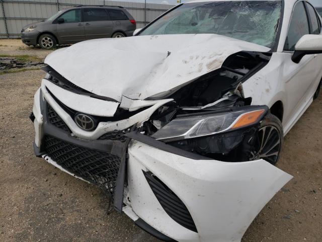 Photo 8 VIN: 4T1B11HK0JU086305 - TOYOTA CAMRY L 