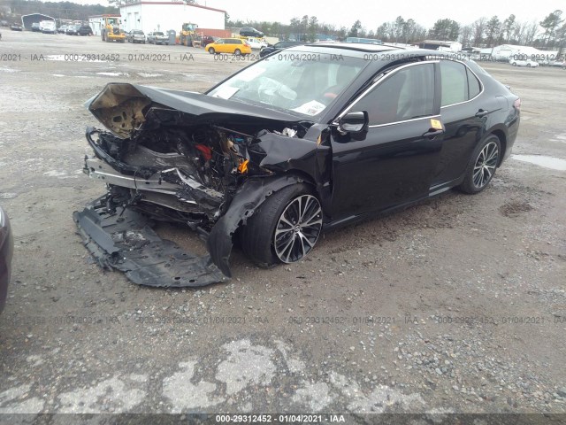 Photo 1 VIN: 4T1B11HK0JU090015 - TOYOTA CAMRY 