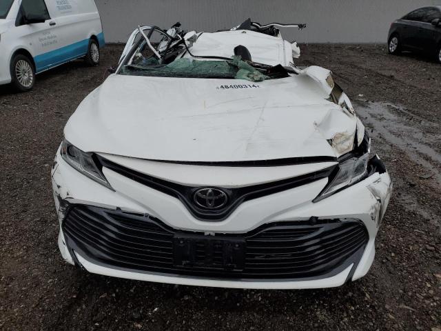 Photo 4 VIN: 4T1B11HK0JU105449 - TOYOTA CAMRY 