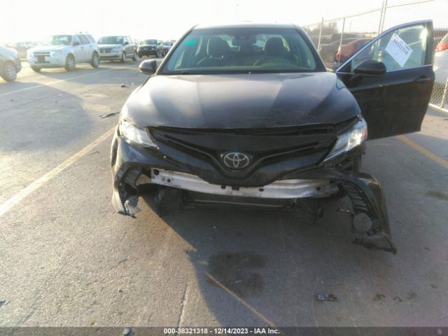 Photo 5 VIN: 4T1B11HK0JU105855 - TOYOTA CAMRY 