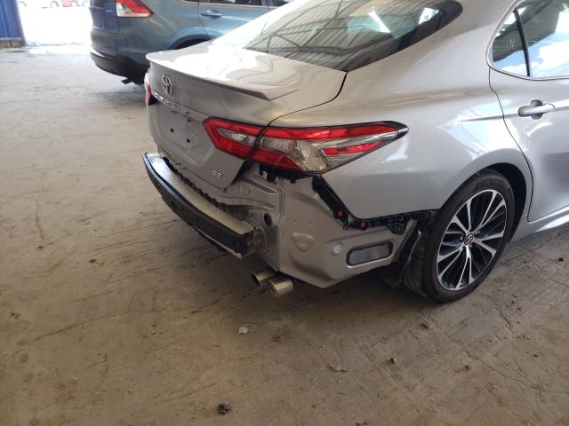 Photo 8 VIN: 4T1B11HK0JU106052 - TOYOTA CAMRY L 