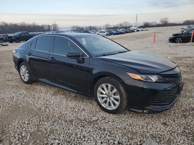 Photo 3 VIN: 4T1B11HK0JU106374 - TOYOTA CAMRY 