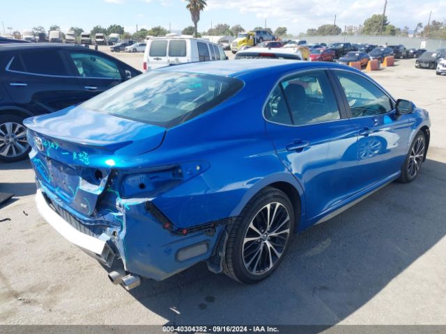 Photo 3 VIN: 4T1B11HK0JU114989 - TOYOTA CAMRY 