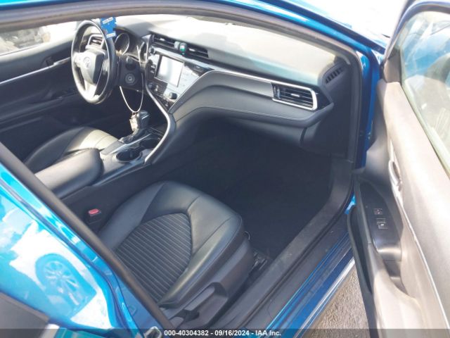 Photo 4 VIN: 4T1B11HK0JU114989 - TOYOTA CAMRY 