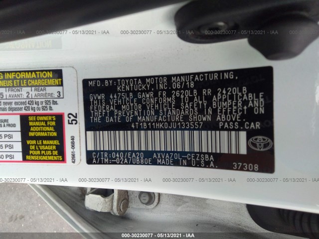 Photo 8 VIN: 4T1B11HK0JU133557 - TOYOTA CAMRY 