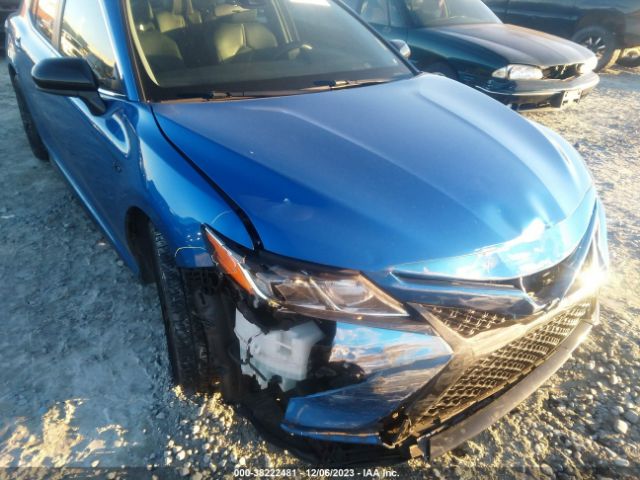 Photo 5 VIN: 4T1B11HK0JU148186 - TOYOTA CAMRY 