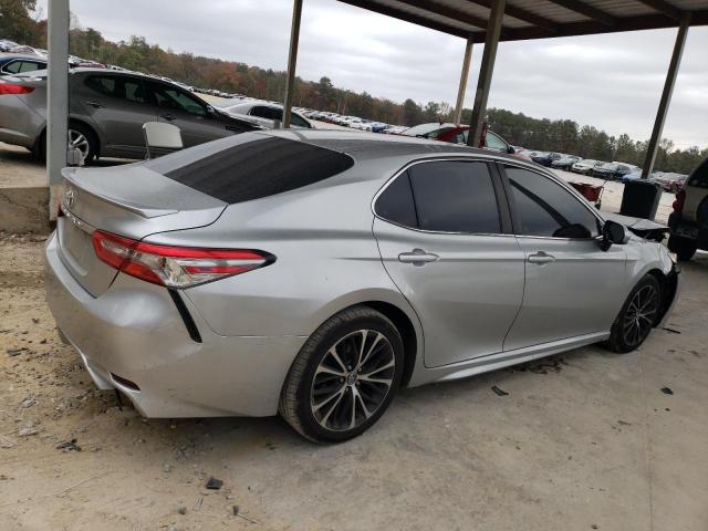 Photo 2 VIN: 4T1B11HK0JU501364 - TOYOTA CAMRY 