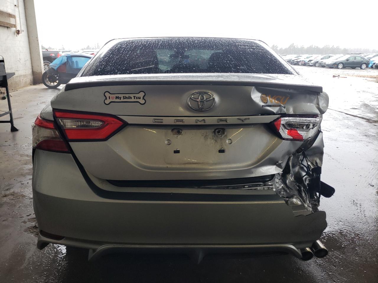 Photo 5 VIN: 4T1B11HK0JU501834 - TOYOTA CAMRY 