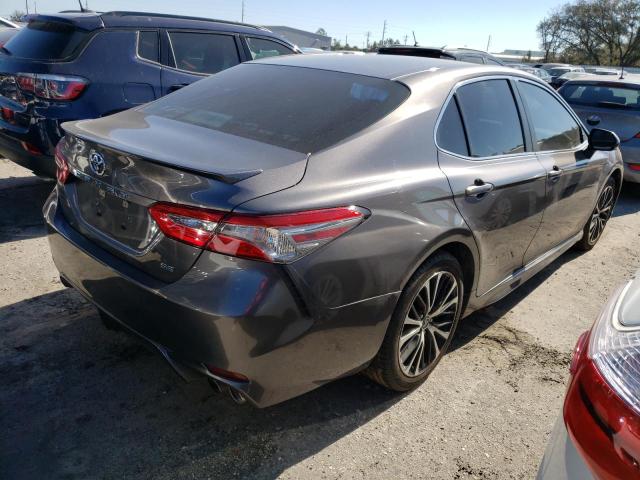 Photo 2 VIN: 4T1B11HK0JU510971 - TOYOTA CAMRY L 