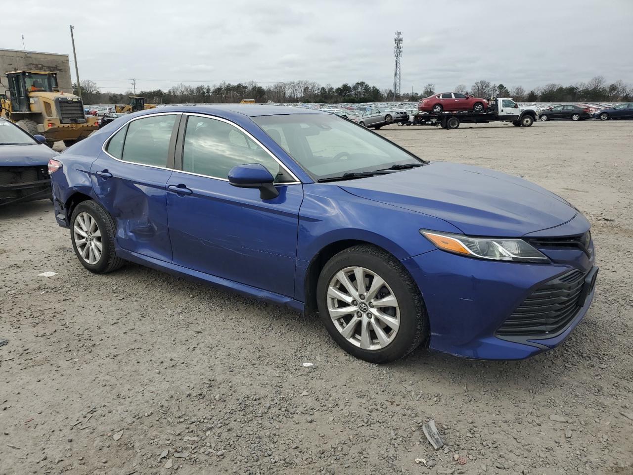 Photo 3 VIN: 4T1B11HK0JU514888 - TOYOTA CAMRY 